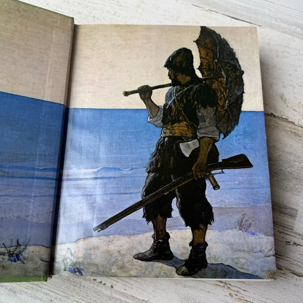 Vintage 'Robinson Crusoe' Hardcover Book (1983) Fiction Novel
